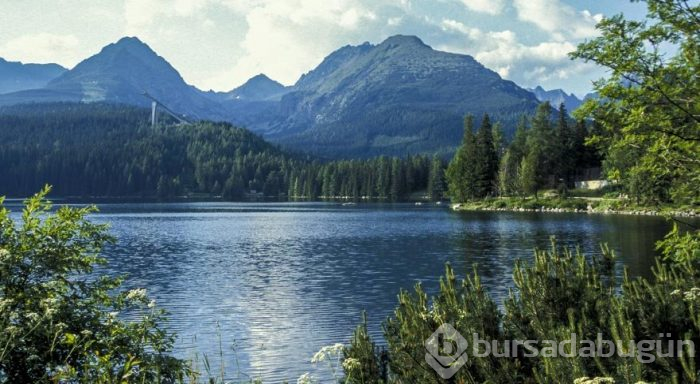 Karpatların en yüksek sıradağları Tatra Dağları
