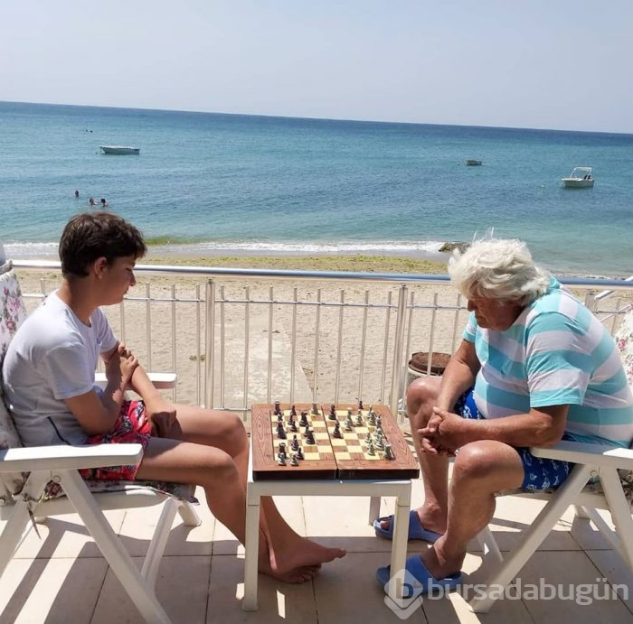 Murat Arkın: Sağ köşede her şeyi öğrendiğim babam, sol köşede her şeyi öğrettiğim oğlum (Instagram'da ünlüler 22 Temmuz 2019)