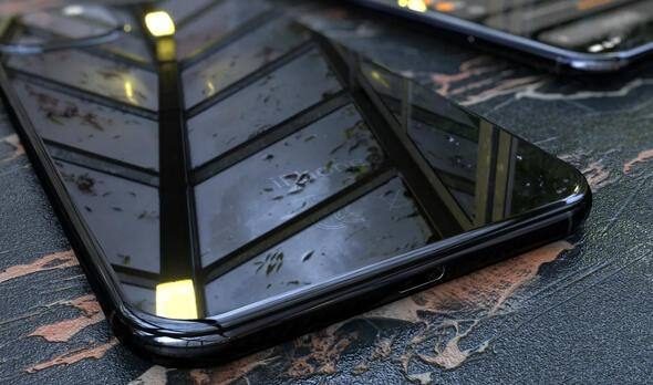 İlk görüntü geldi! İşte Apple'ın yeni bombası
