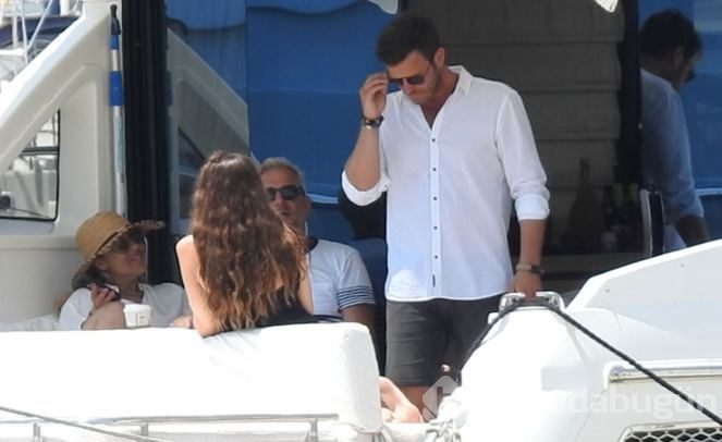 Kıvanç Tatlıtuğ ve Başak Dizer tatilde