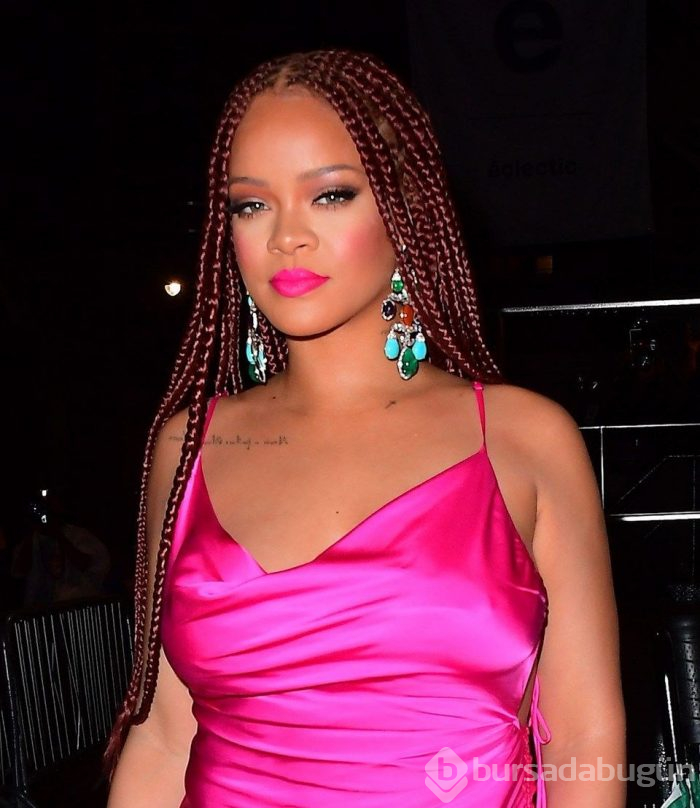 Rihanna'nın çocukluğuna benzeyen kız sosyal medyayı salladı