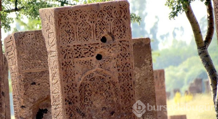 Anadolu'nun tapusu: Ahlat Selçuklu Mezarlığı
