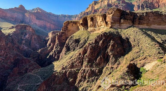 Doğa yürüyüşçülerinin ana rotası Güney Kaibab Parkuru