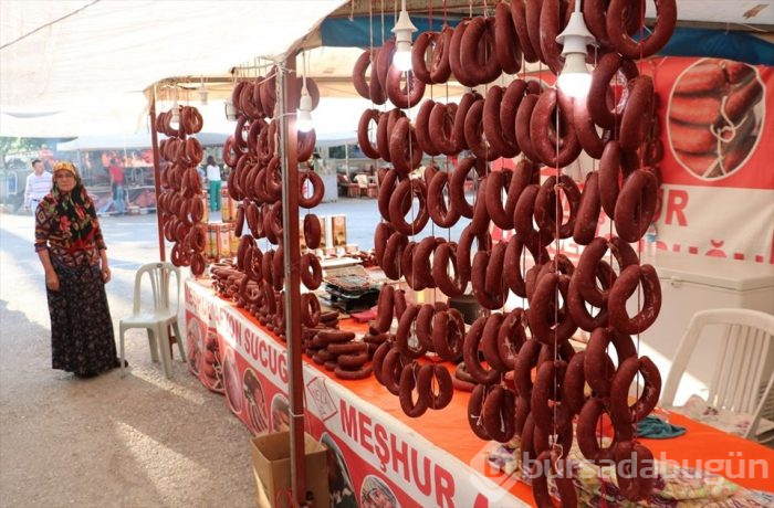 Yöresel lezzetleri tanıtmak için yollardalar