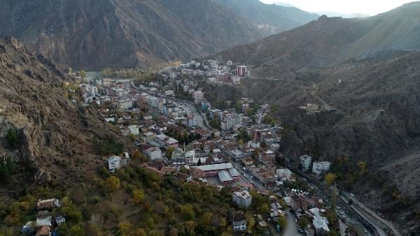 7'nci kez taşınmaya hazırlanan Yusufeli'ye ziyaretçi akını