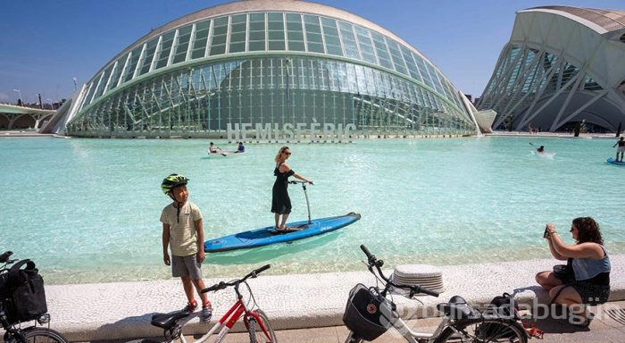 22. yüzyılın fütüristik yapısı: Valencia Sanat ve Bilim Şehri