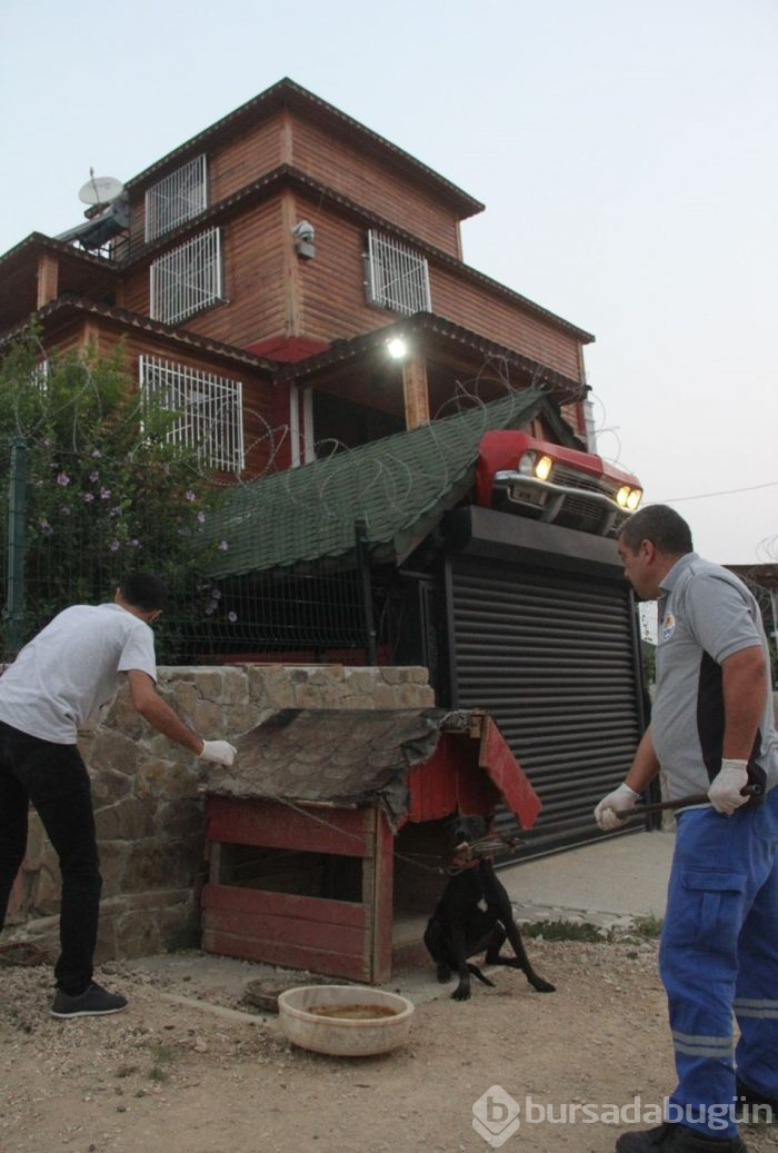 Çete liderinin evine veterinerli baskın
