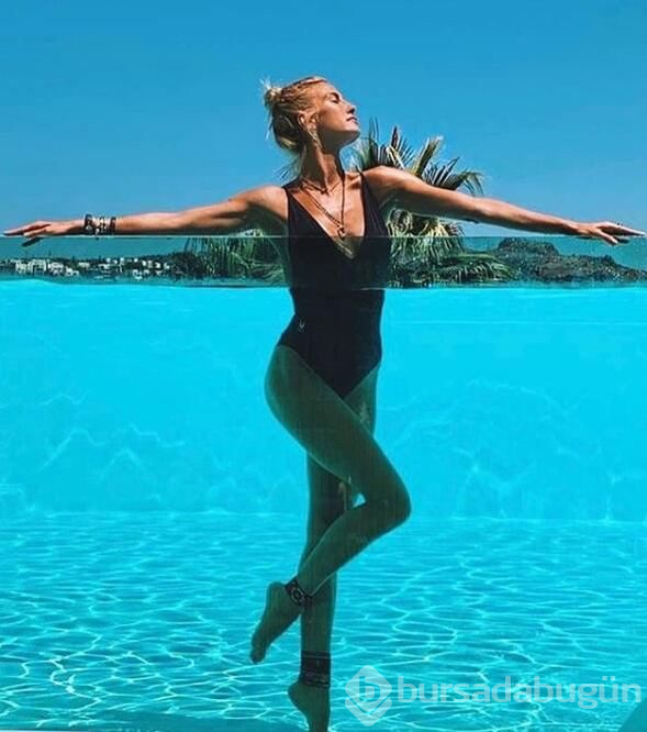 Şimdi ünlüler arasında bu moda: Plajdan self servis!