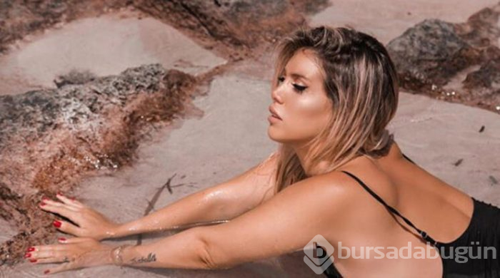 Wanda Nara'nın yeni pozları sosyal medyayı salladı...
