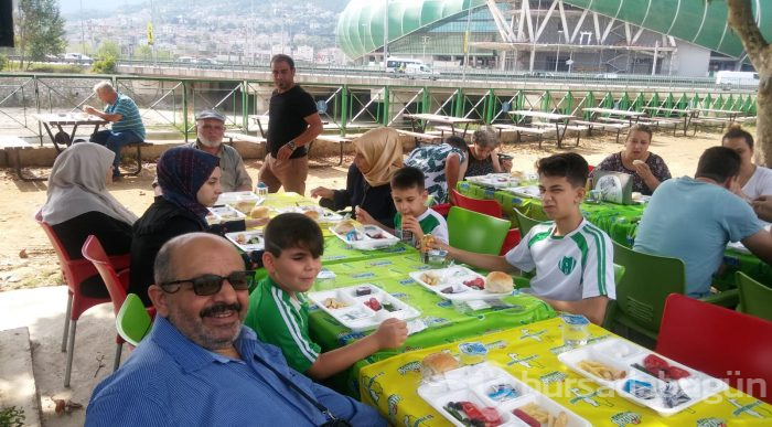 Bursa Soğukkuyuspor kahvaltıda buluştu