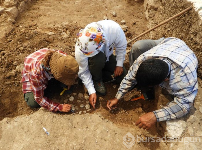 Kaş'ta II. Arsinoe'nin portresi ve tarihi yüzük (Patara Antik Kenti)