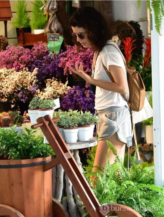 Beren Saat'in keyfi yerinde