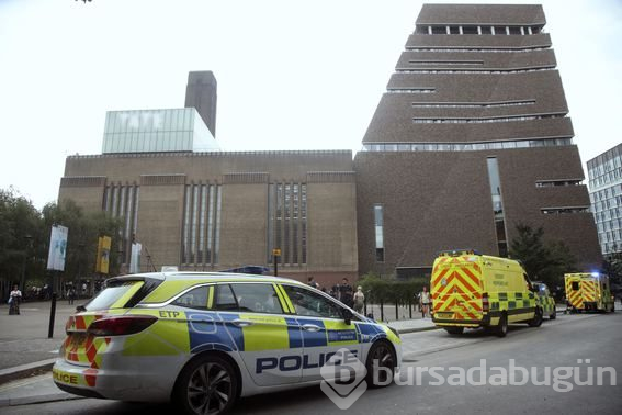 Tate Modern'de altı yaşında bir çocuk 10. kattan 'atıldı'