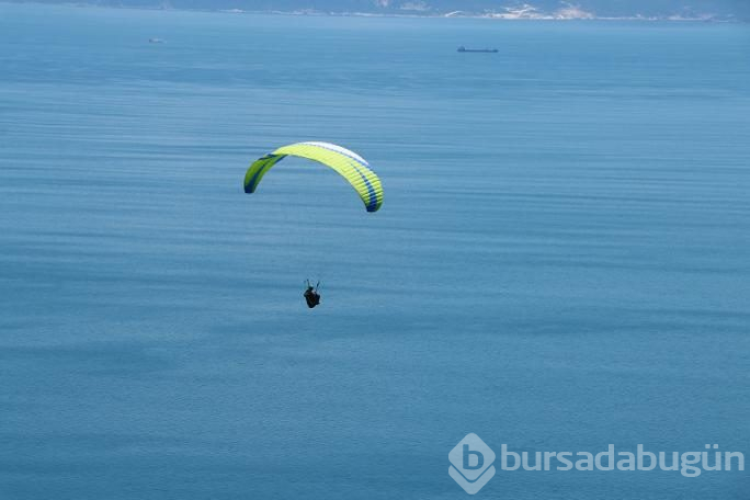 Yamaç paraşütü sporcularının yeni adresi Uçmakdere köyü