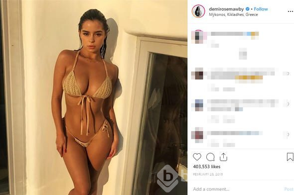 Demi Rose tatile doymadı...