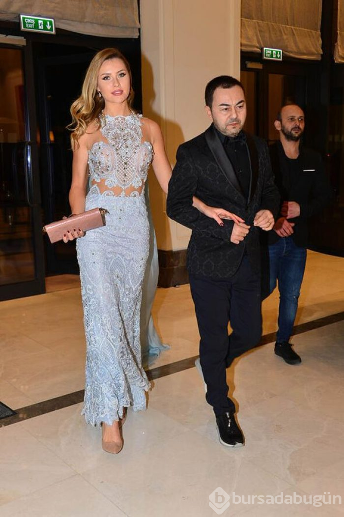 Serdar Ortaç ve Chloe Loughnan boşanıyor