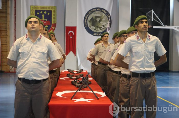 Bursa'da bedelli askerlerin yemin töreni...
