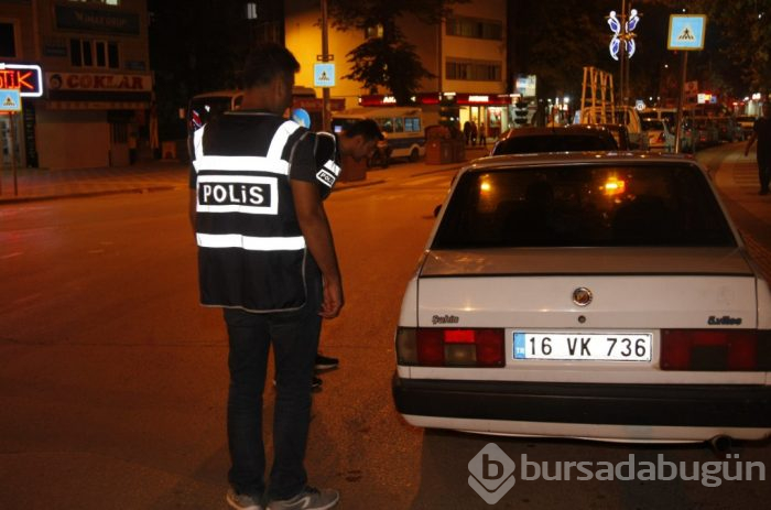 Bursa'da 250 polisle operasyon! Şehrin giriş ve çıkışları tutuldu...
