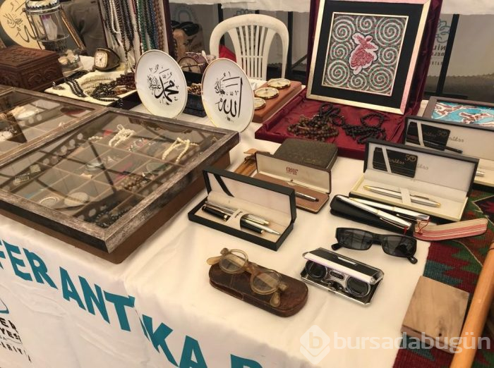 Bursa'daki Arap turistlerden antika pazarına yoğun ilgi!

