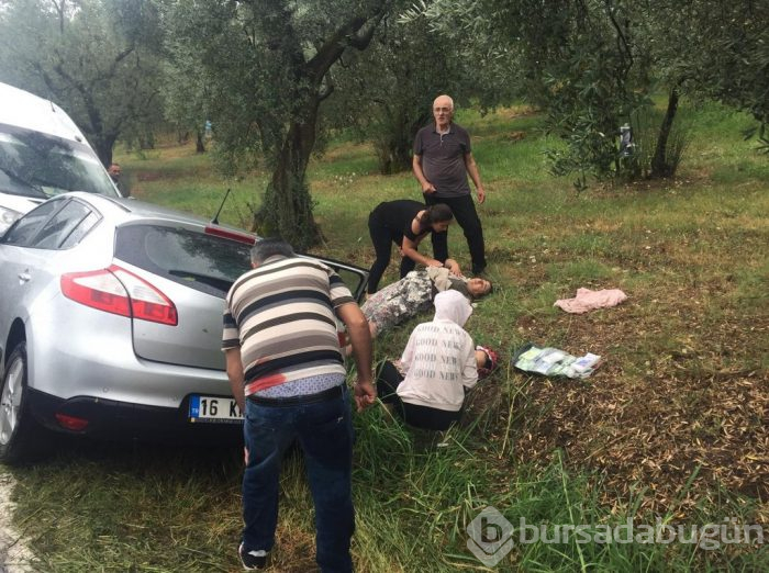 Bursa'da yağmurda 4 araç birbirine girdi: 18 yaralı	