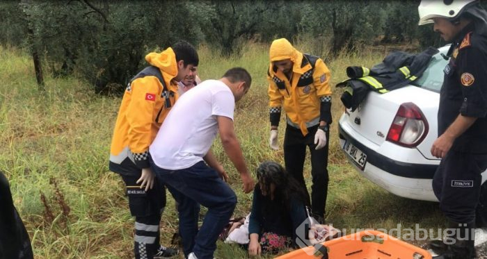 Bursa'da yağmurda 4 araç birbirine girdi: 18 yaralı	