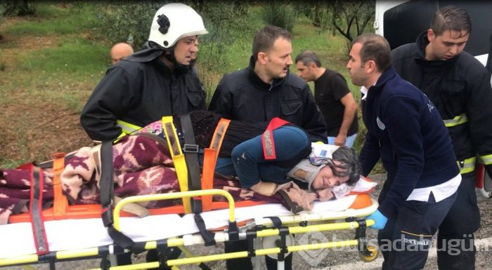 Bursa'da yağmurda 4 araç birbirine girdi: 18 yaralı	
