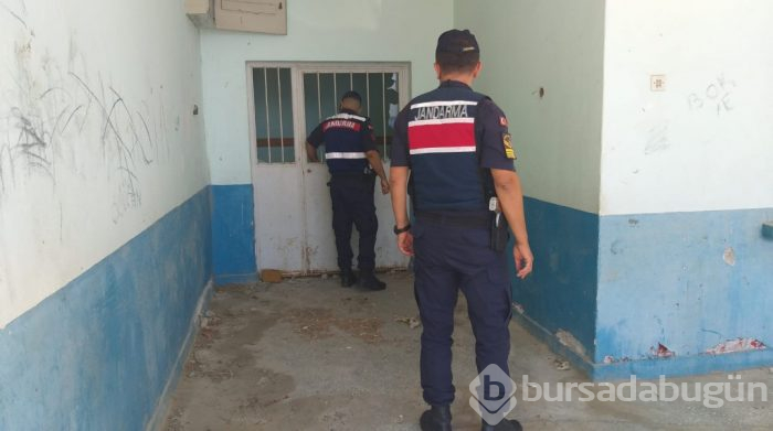 Belediye otobüsleri, terminal... Bursa'da 14 kişi gözaltına alındı!

