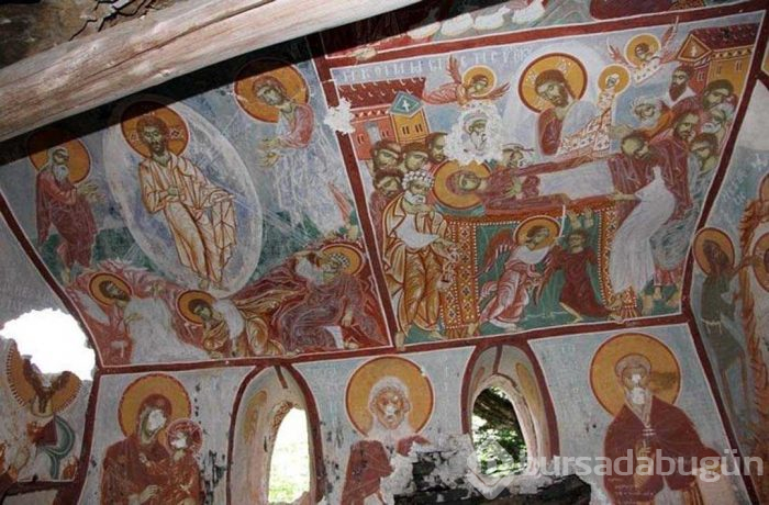 Bir bölümü ziyarete açıldı turist akınına uğradı