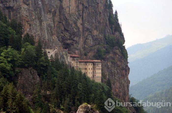 Bir bölümü ziyarete açıldı turist akınına uğradı