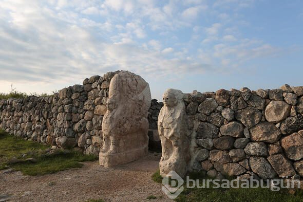 'Bin tanrılı şehir' ve hazineleri