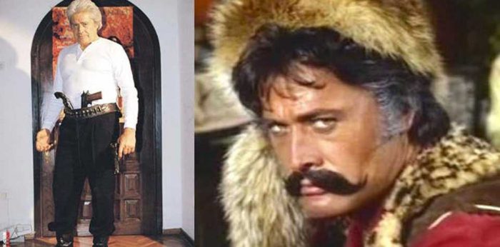 300 filmi duyunca Cüneyt Arkın'ı kovmuşlar
