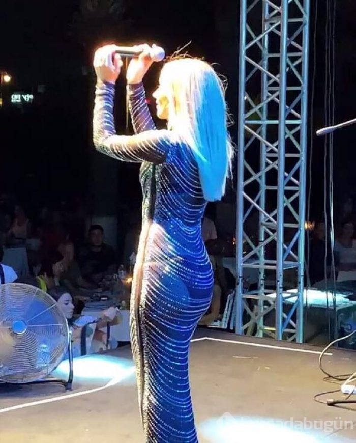 Cesur kıyafeti olay oldu..