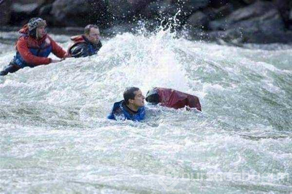 Bear Grylls dünyaya rezil oldu! Meğer herkesi kandırmış
