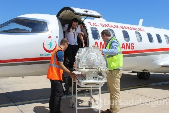 Ambulans uçaklar 9 yılda 13 bin 237 hasta taşıdı
