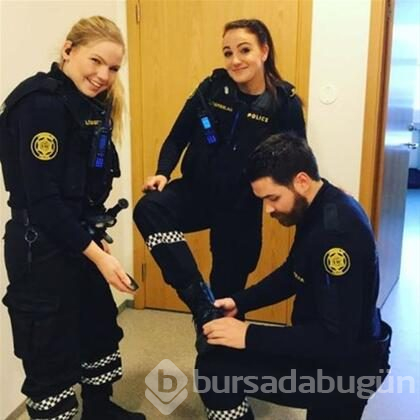 Polisler burada ne iş yapıyor?
