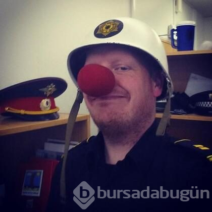 Polisler burada ne iş yapıyor?
