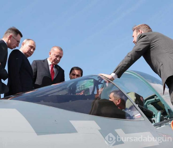 Başkan Erdoğan ve Putin fuar alanını birlikte inceledi
