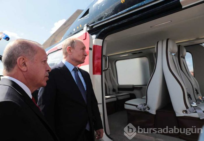 Başkan Erdoğan ve Putin fuar alanını birlikte inceledi

