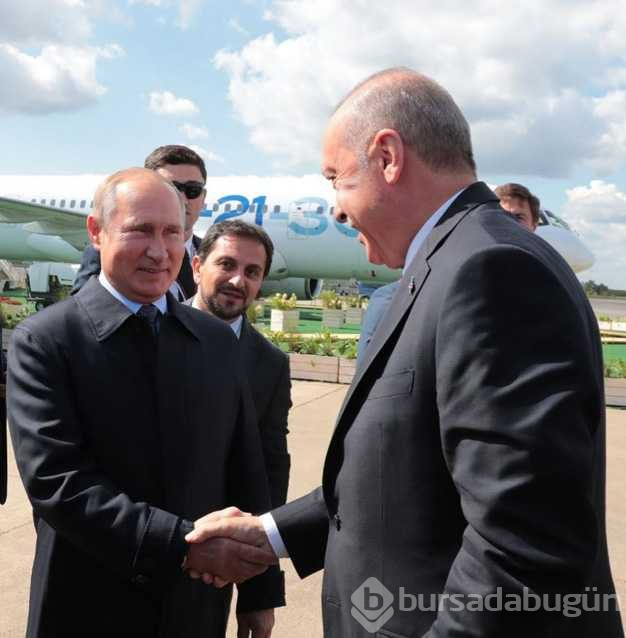 Başkan Erdoğan ve Putin fuar alanını birlikte inceledi
