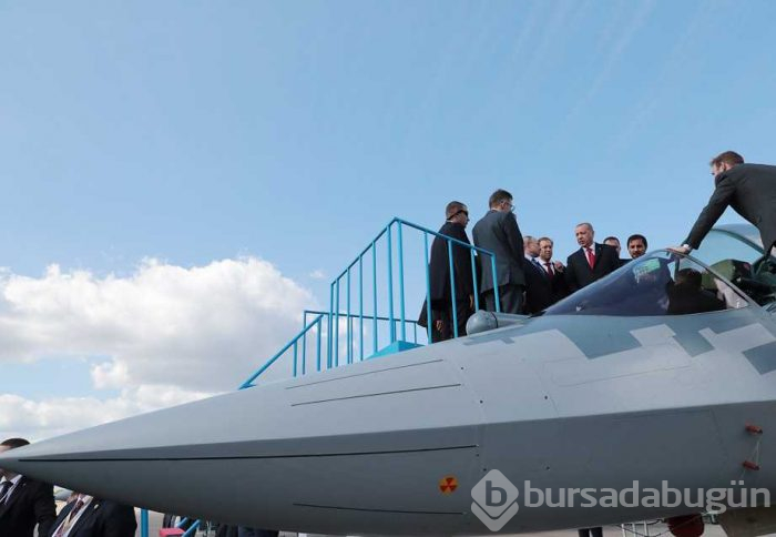 Başkan Erdoğan ve Putin fuar alanını birlikte inceledi
