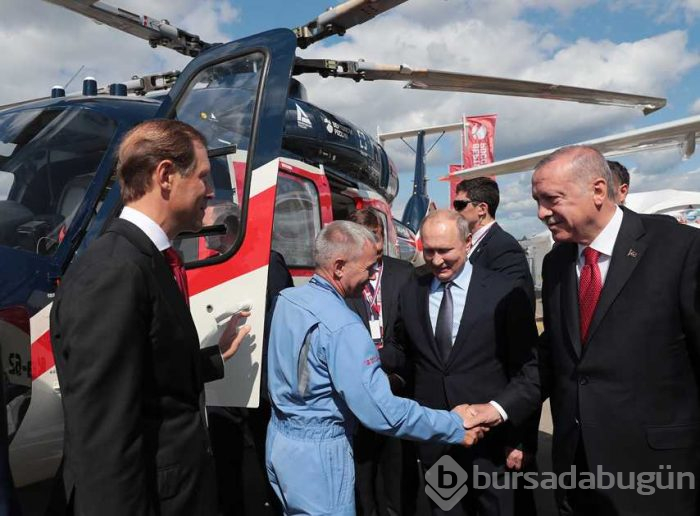 Başkan Erdoğan ve Putin fuar alanını birlikte inceledi
