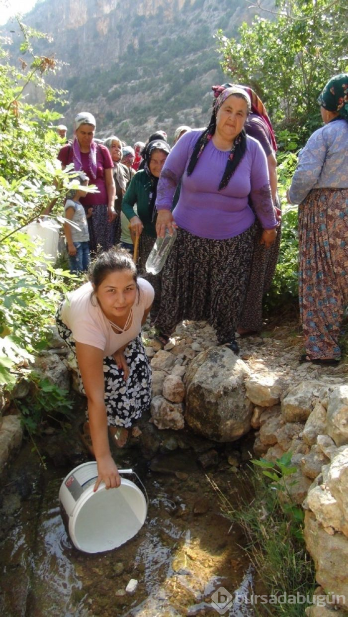 1 litre su için 1 kilometre su kuyruğu
