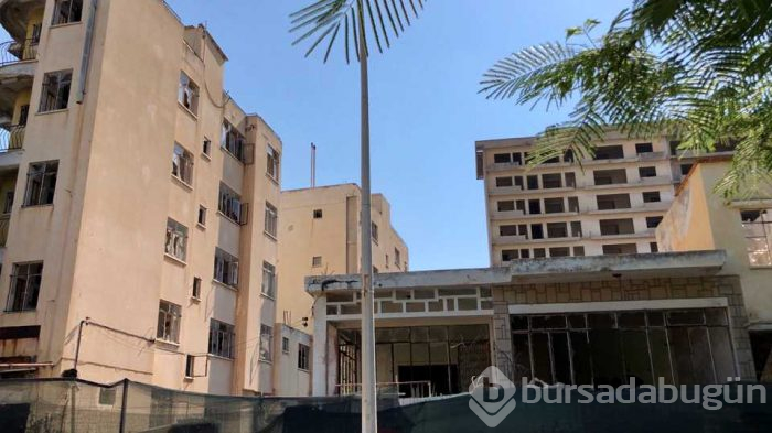 Kapalı Maraş, 45 yıl sonra basın mensuplarının ziyaretine açıldı
