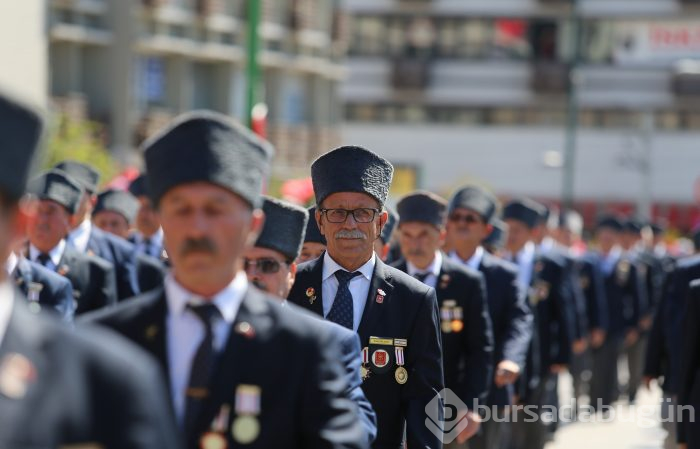 30 Ağustos Zafer Bayramı Bursa'da coşkuyla kutlandı