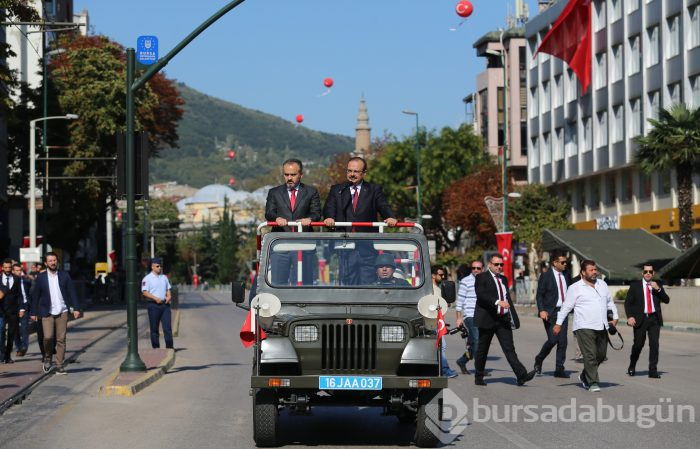 30 Ağustos Zafer Bayramı Bursa'da coşkuyla kutlandı