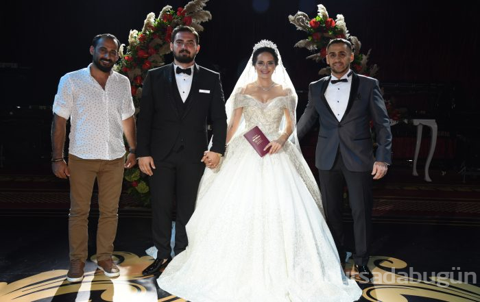 Bursa'da masal diyarı konseptli düğün  