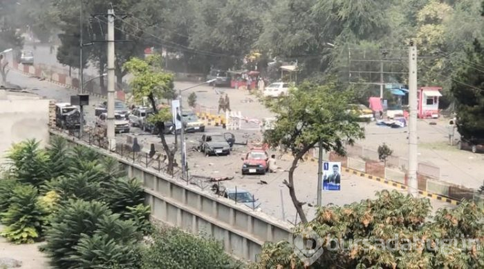 Son dakika... Patlama binaları salladı