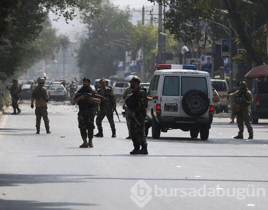 Son dakika... Patlama binaları salladı