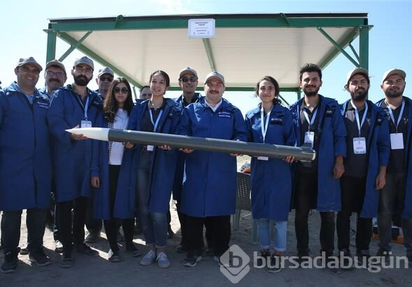 Bakan Varank, TEKNOFEST roket yarışlarını izledi
