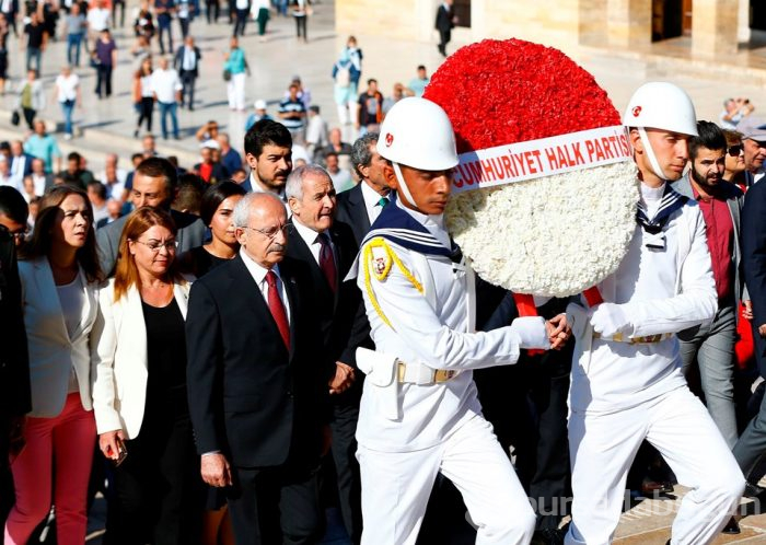 CHP heyetinden Anıtkabir'e ziyaret
